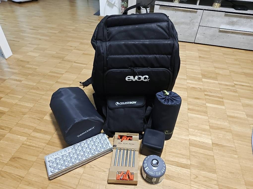 Zelte: Camping - Set  – Gebraucht aus Basel von jetonibasel 2