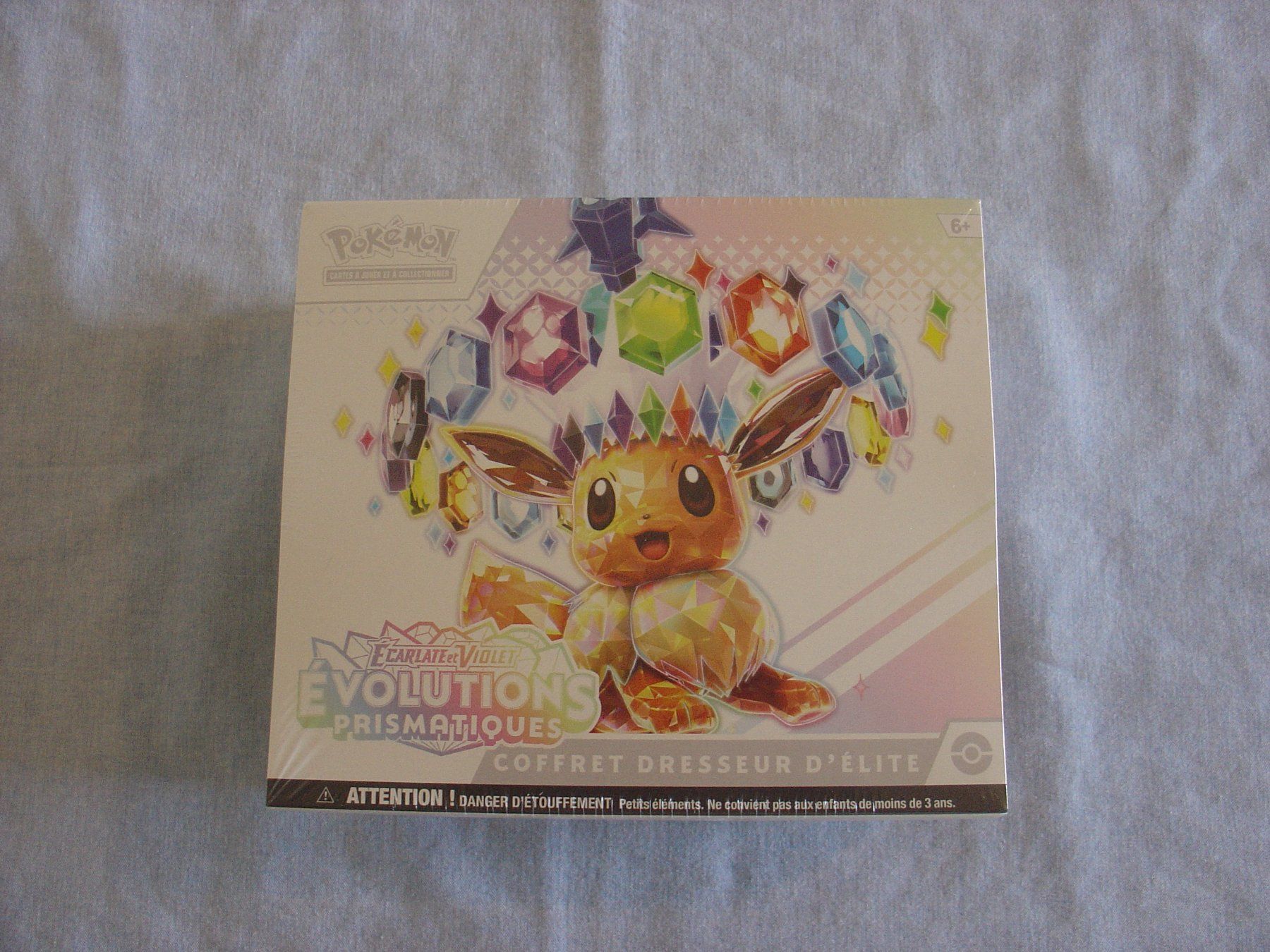 Pokémon Carte collezionabili: Pokémon box ETB "évolutions prismatiques", 2025, état neuf – Nuovo e nell'imballaggio originale da porrentruy venduto da coco7067