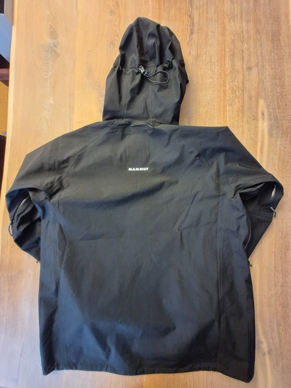 Mammut Jacken: MAMMUT Goretex Jacke schwarz 2XL – Gebraucht aus Herzogenbuchsee von Ro9999 1