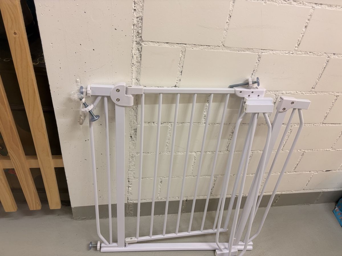 Lionelo Box & Barriere di sicurezza: Schutzgitter Lionelo weiss neuwertig – Usato da Zizers venduto da Stefffunny123