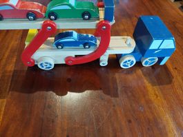 Holz Autotransporter mit 3 Holzautos verstellbar