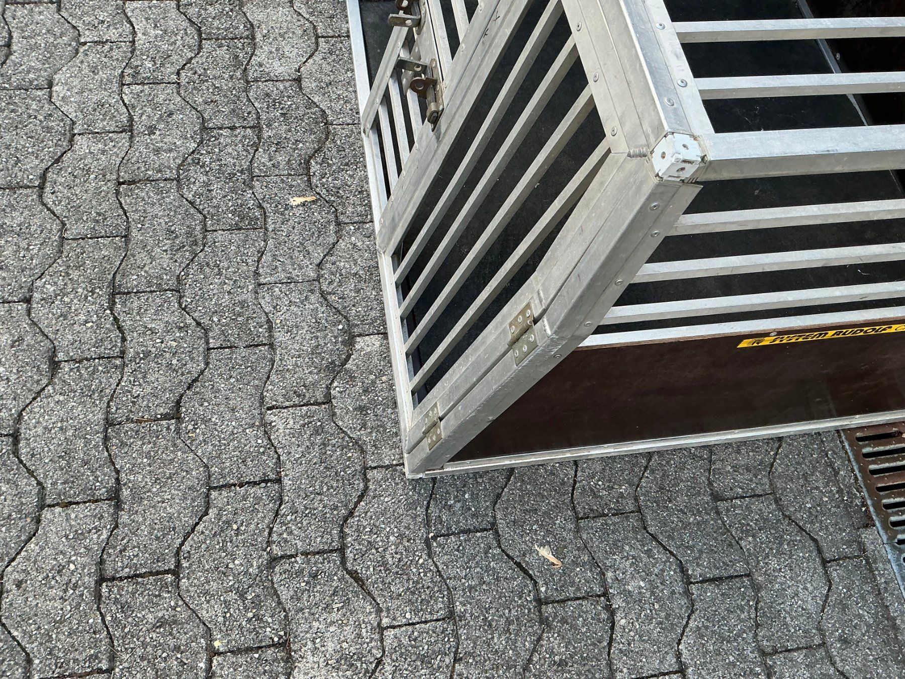 Gabbie, trasporto & Sicurezza: Hundebox System Rudolf für grosse Hunde – Usato da Münchwilen TG venduto da UrsS1961 1