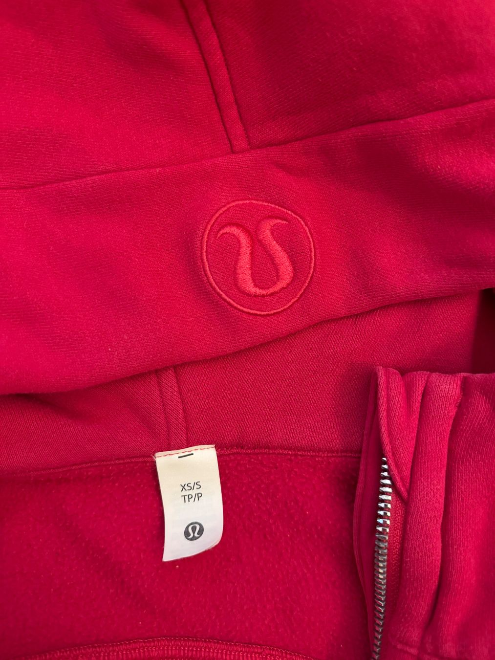 Lululemon Pullover & Sweatshirts: Lululemon Scuba Full-Zip Hoodie – Gebraucht aus Bubendorf von str_b80p 2