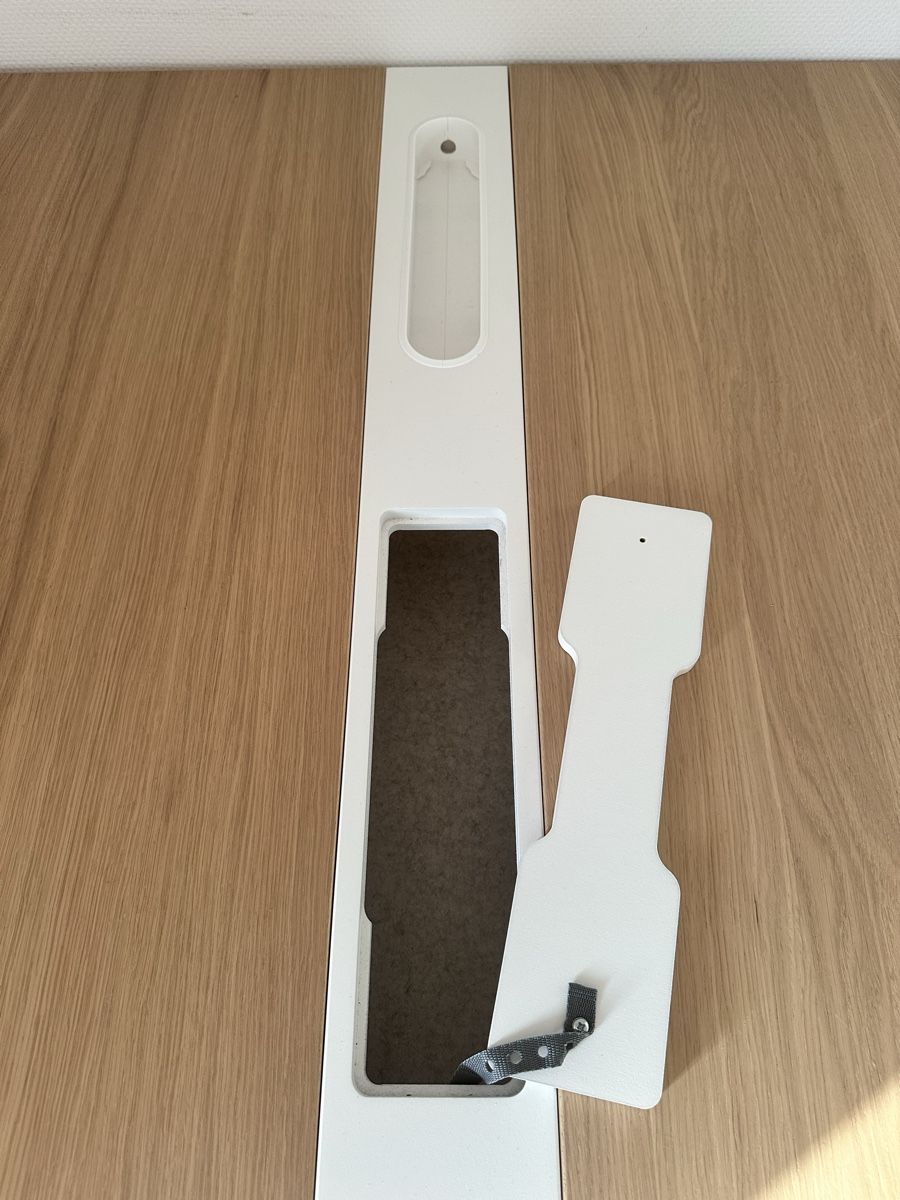 Ikea Tables: Neuer Arbeitstisch beige – Neuf (Voir description) à Luzern par sarohe 2