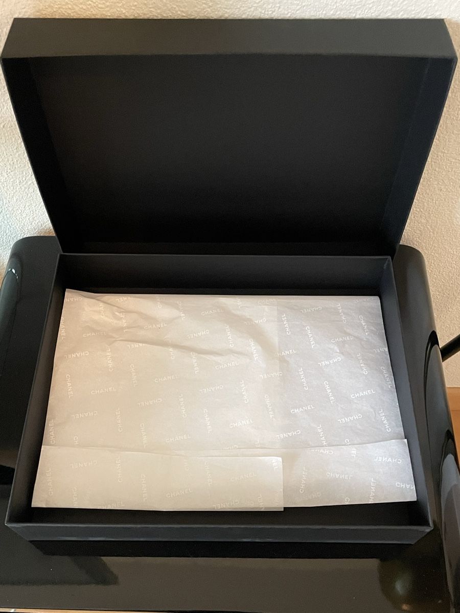 Chanel Sonstige Dekorationen & Accessoires: 2x Chanel Storage boxes – Gebraucht aus Richterswil von Prangins9 1