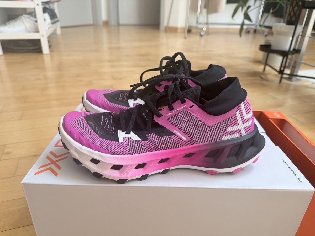 X-bionic Damenschuhe: X-Bionic running shoes – Neu (gemäss Beschreibung) aus Zürich von wit_t9q2
