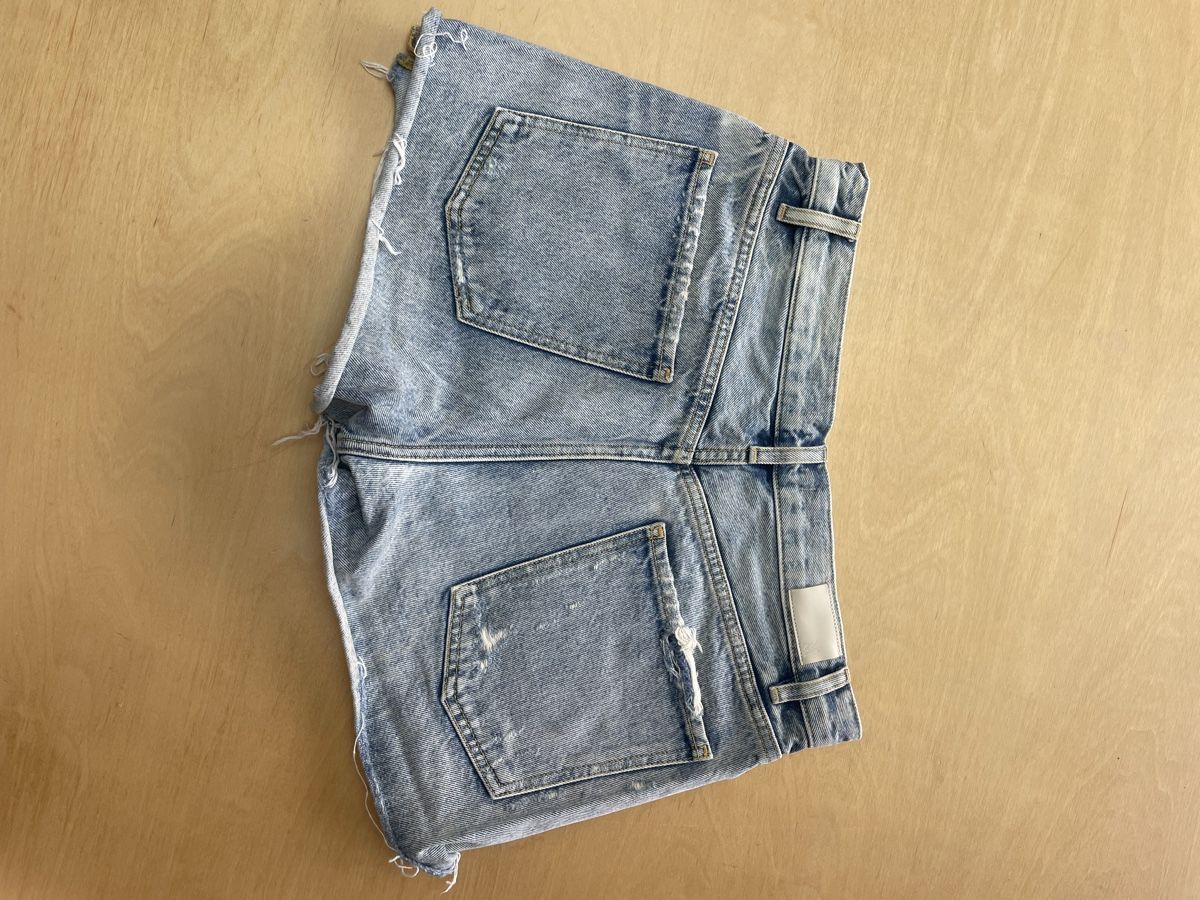 Maje Jeans: Maje jean shorts size 38 – Usato da Yverdon-les-Bains venduto da pen_bbz8 4
