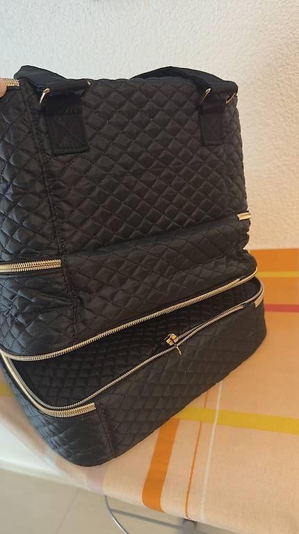 Custodie per cosmetici: Reise Kosmetiktasche – Usato da Rüthi (Rheintal) venduto da ine_98z7 3