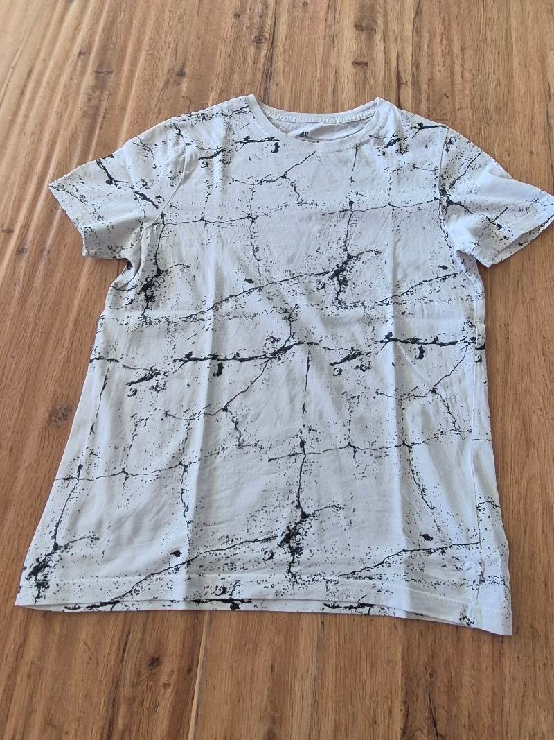 H&M Kleiderpakete: 146/152- Grösse, 4er SET kurzarm Shirt – Gebraucht aus Nottwil von echtMOMO 7