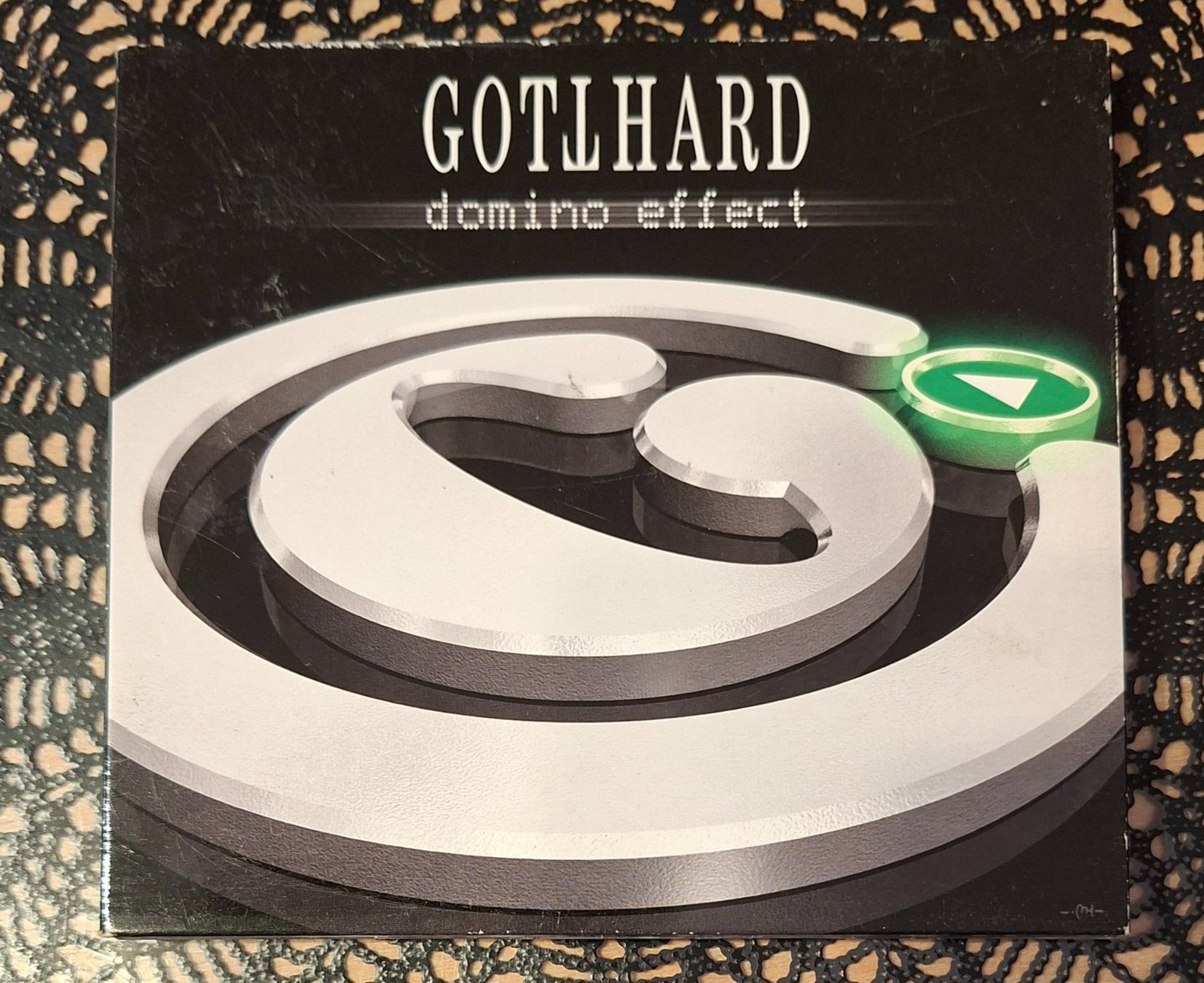 CD: Gotthard - Domino Effect, CH Hardrock CD 2007 – Usato da Schönenberg TG venduto da Gregordini