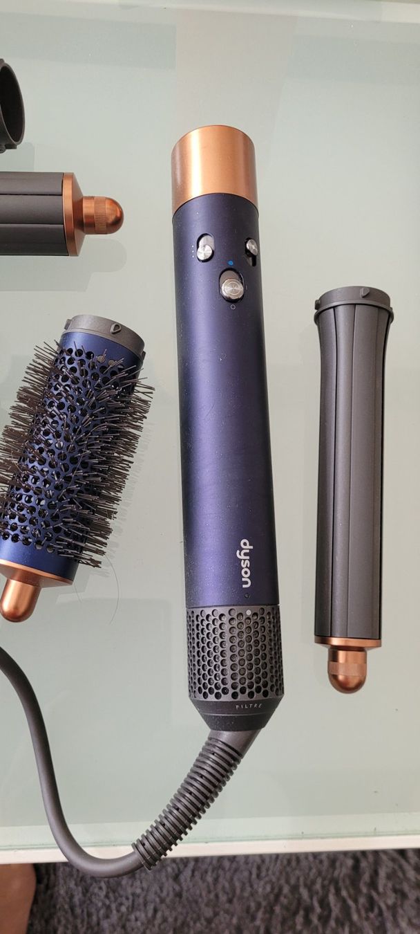Dyson Asciugacapelli: Dyson airwrap – Usato da Wilen b. Wollerau venduto da Flitzi 2