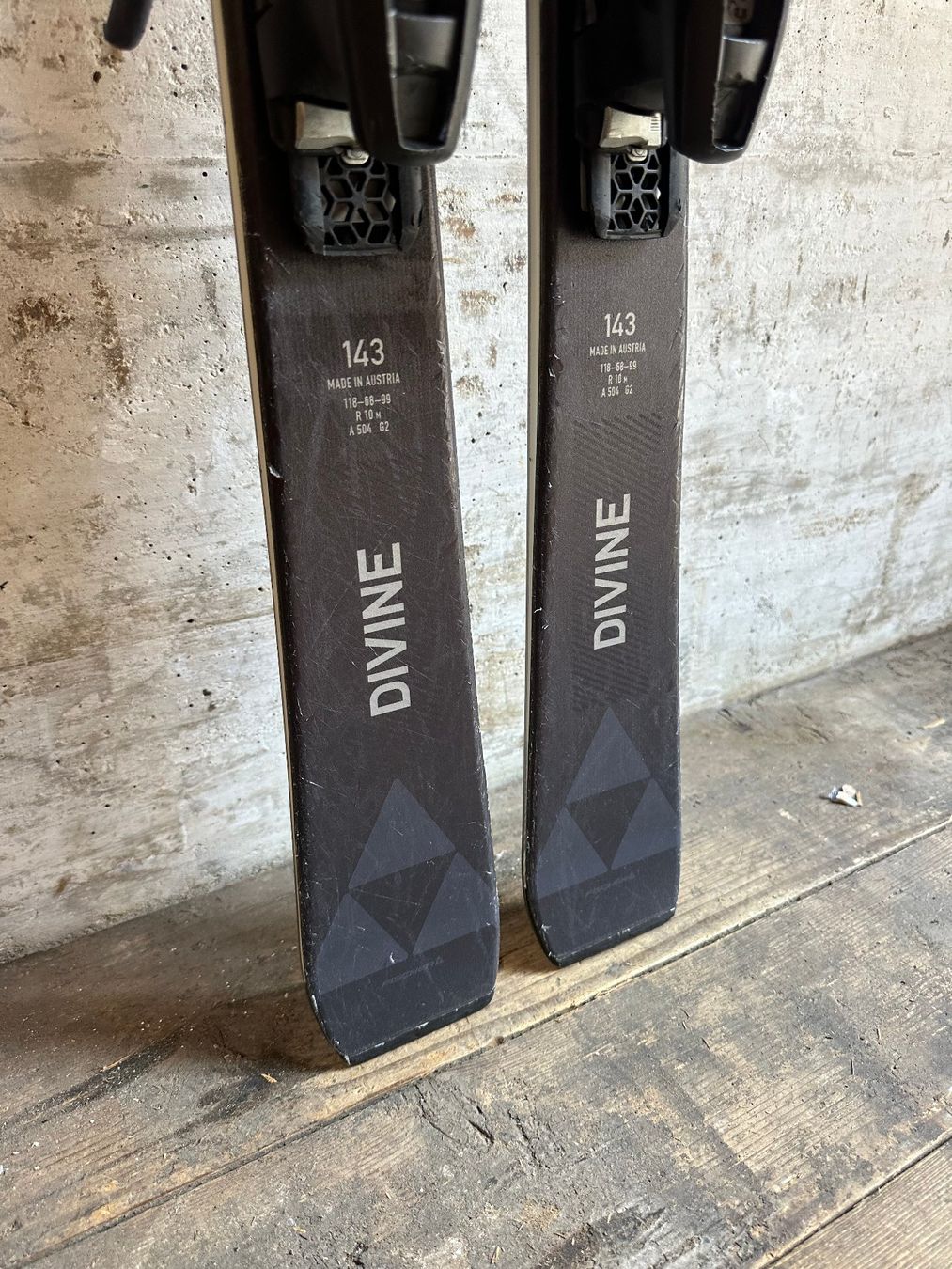 Fischer Skis: Fischer Divine Ski 143CM – Gebraucht aus Emmenbrücke von karkarkar 3