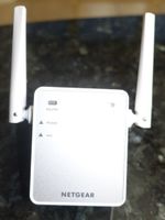 Netgear WLAN Repeater EX2700, gebraucht guter Zustand