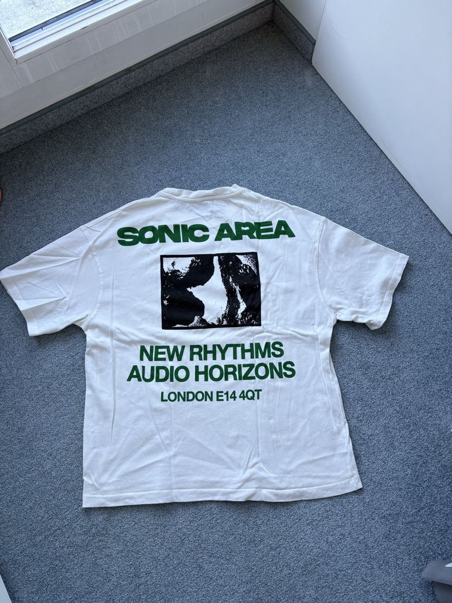 T-Shirts: Printed Tshirt – Gebraucht aus Thalwil von kea_sj87