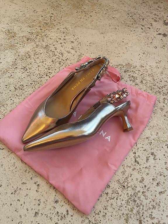 Chaussures femmes: Chaussures à talons – Neuf (Voir description) à Bussy FR par laumar01 1