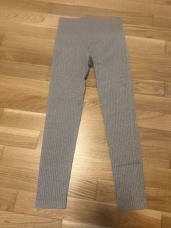 Leggings: Neue beige Leggings Grösse S – Neu (gemäss Beschreibung) aus Steinhausen von san_c7kq 1