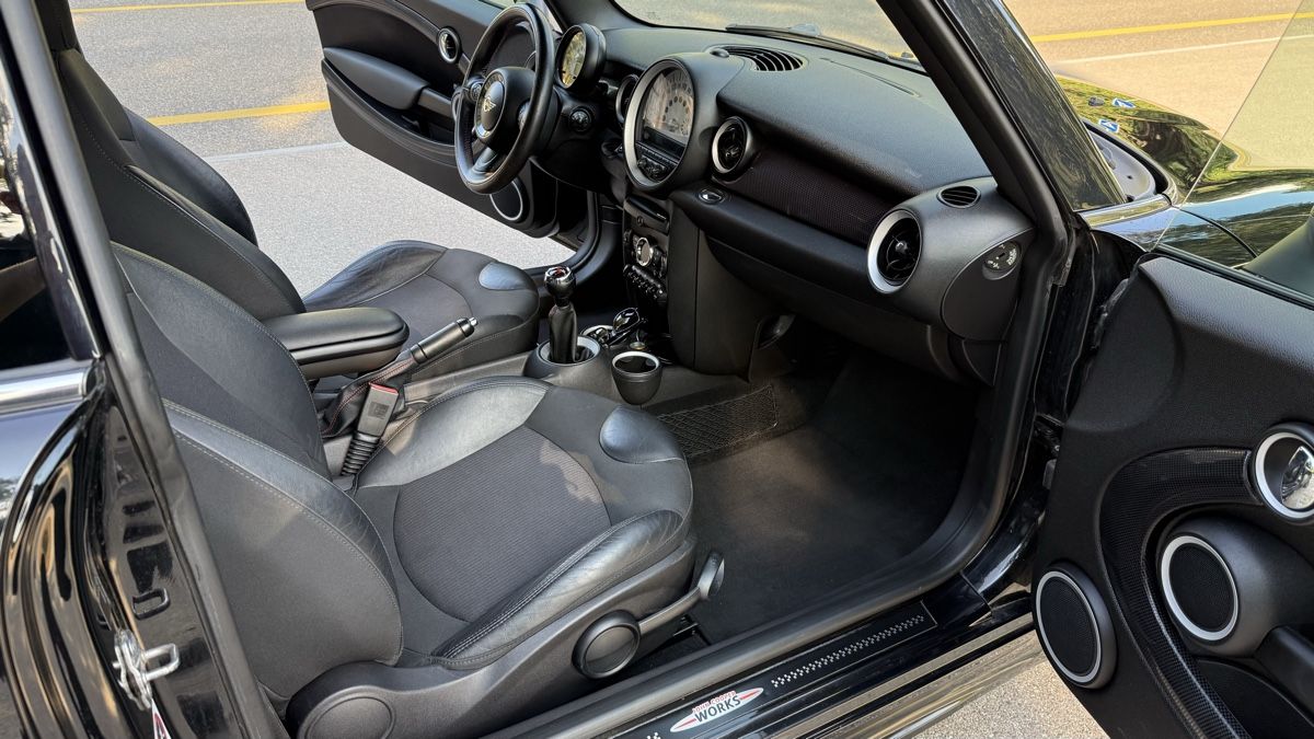 Mini Autos: MINI COOPER S JCW AERO Paket – Gebraucht aus Basel von bahoo5858 6
