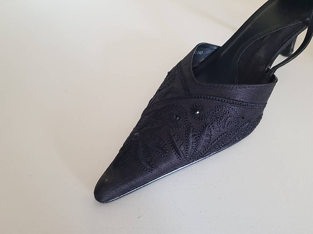 Chaussures femmes: Eleganter Abendschuh Gr. 41 – D'occasion à Rümlang par ButterflyValve 3