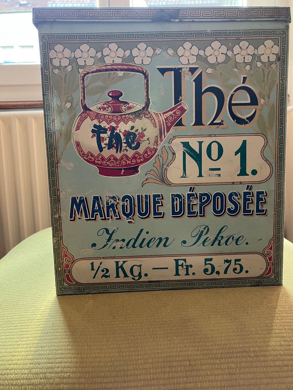 Zuckerdosen: Teedose ca. 1920 – Gebraucht aus Basel von papageientulpe 1