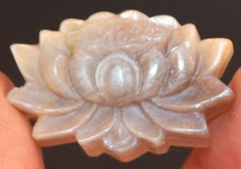Deko Heilstein L-4908 – Mondstein Lotus Blume 3,7x2,4cm