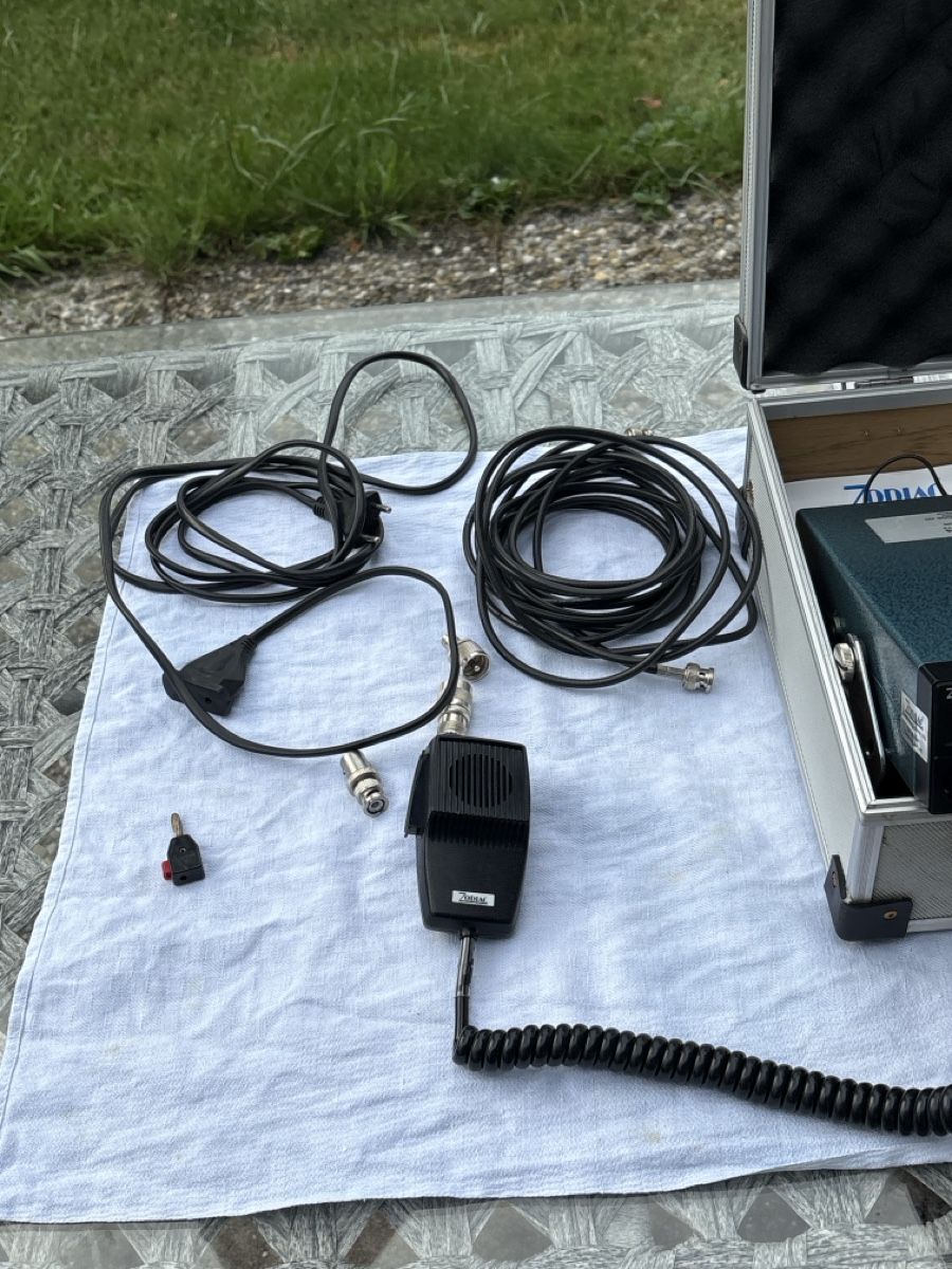 Technique de radiocom: CB Funkgerät Zodiac M 244 – D'occasion à Faulensee par Stimmung0 3