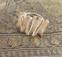 Ring / versilbert