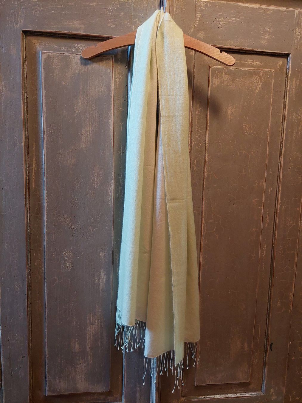 Foulard & Sciarpe: Luxus Schal . mint 48x190 – Nuovo e nell'imballaggio originale da Besenbüren venduto da teluride89