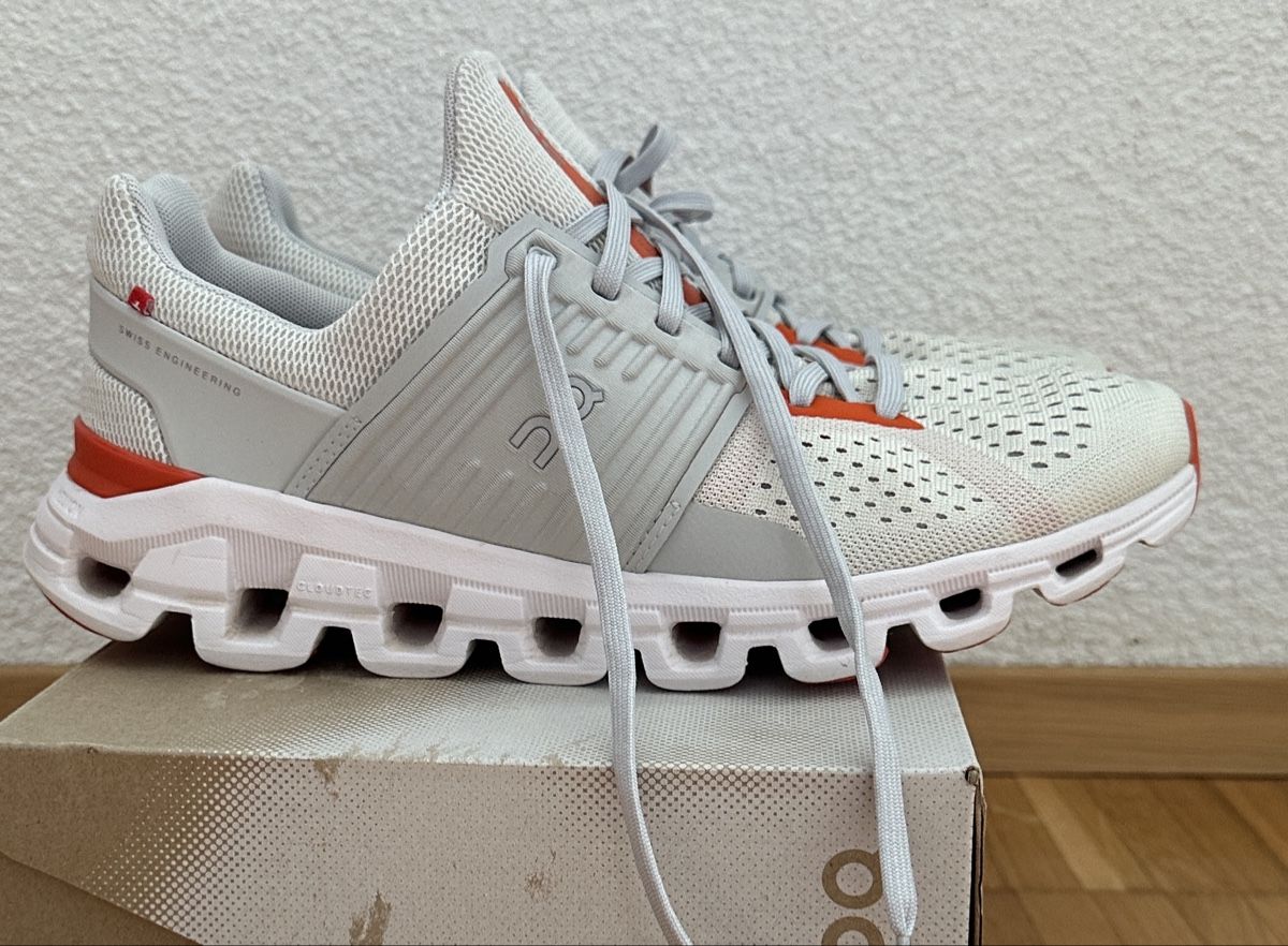 On Scarpe da uomo: ON Schuhe G 42 – Usato da Maienfeld venduto da tobeyl2020 1