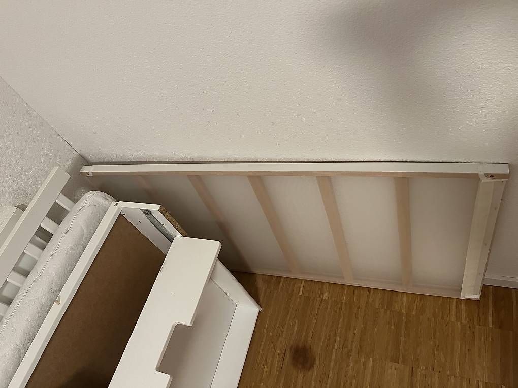 Betten: GRATIS Babybett Gitterbett – Gebraucht aus Zürich von Cga1 1