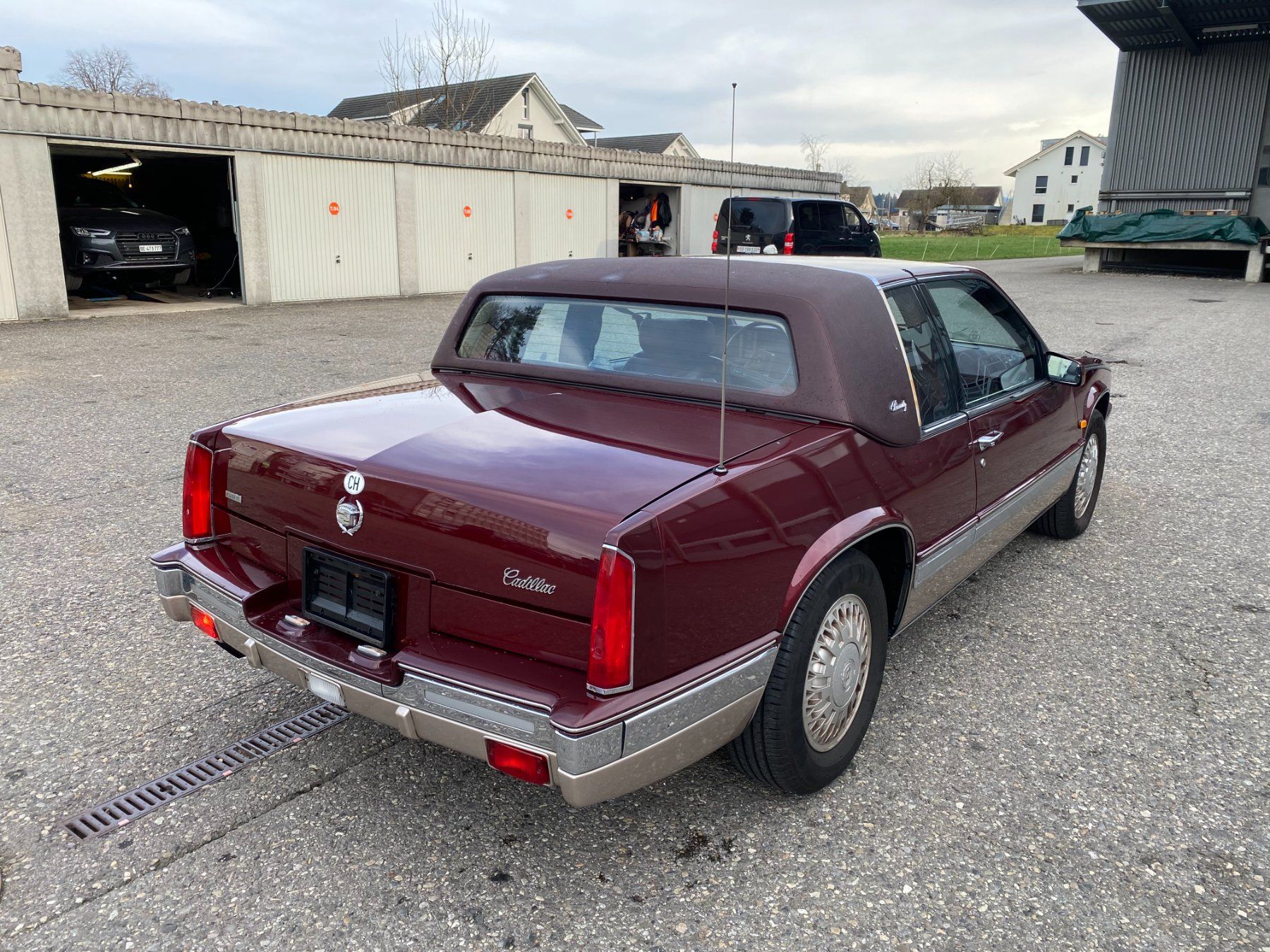 Cadillac Automobili: Cadillac Eldorado 4.5 V8 – Usato da Biel/Bienne venduto da AS24 4
