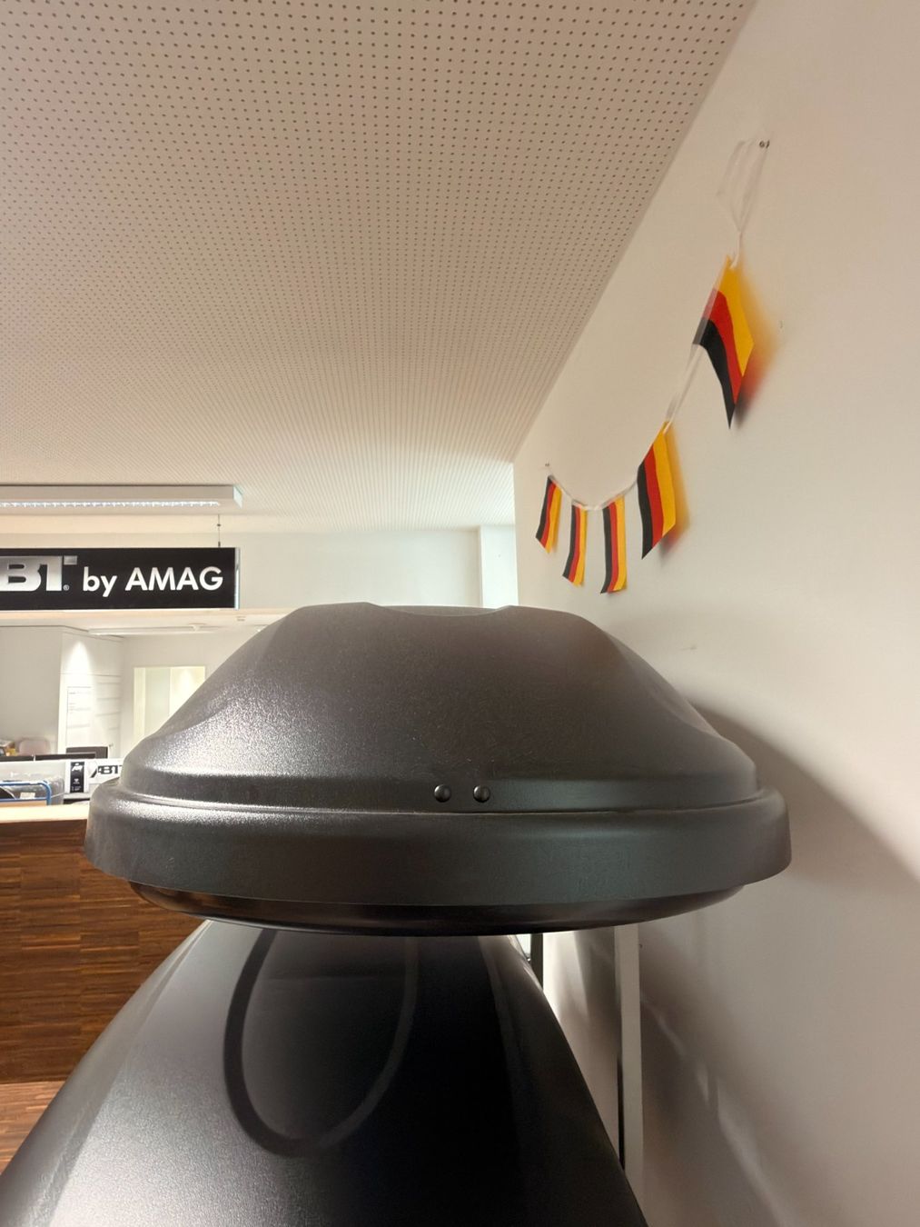 Gamaparts Dachboxen: Dachbox Neu Gamaparts 330L Schwarz Matt – Neu (gemäss Beschreibung) aus Dübendorf von AMAG-Autowelt 1