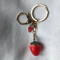 Taschenanhänger "Erdbeere" - als kleine Geschenkidee
