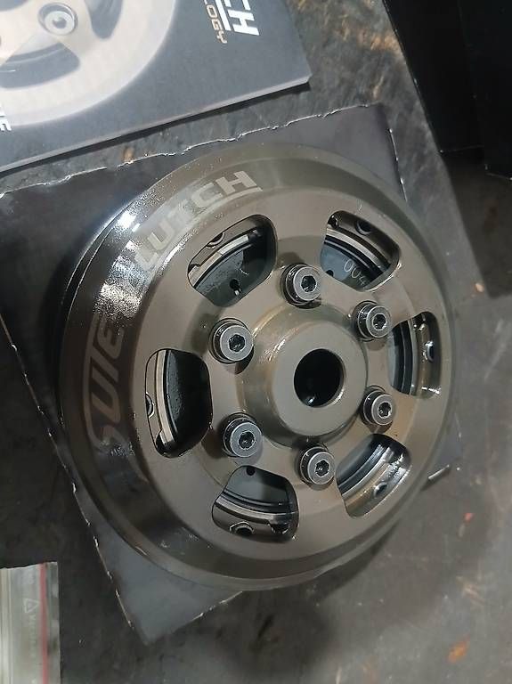 Piatti di portata: Suter clutch antihopping ktm – Usato da sils.i.D venduto da Spyderrider