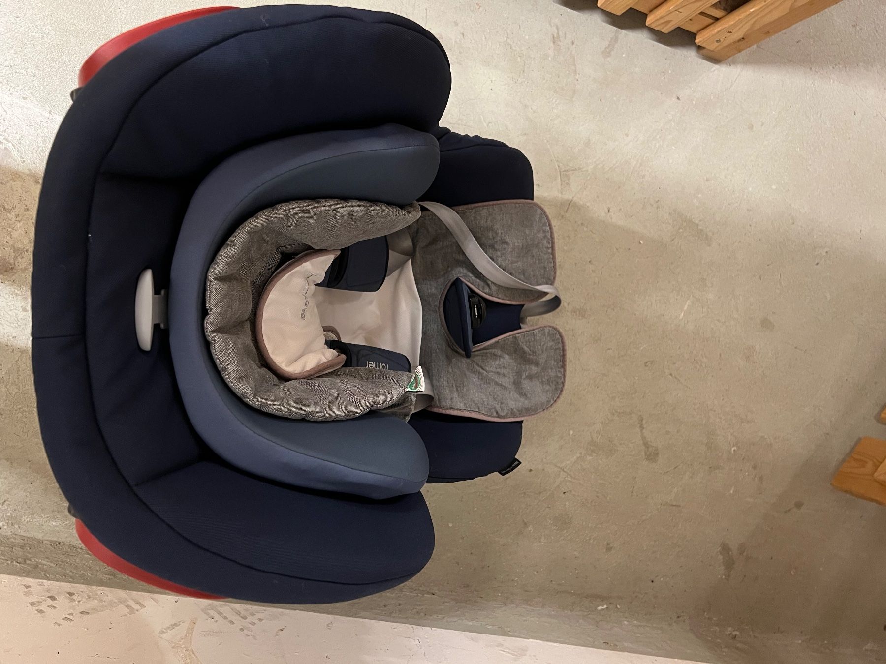 Britax Römer Sièges auto: Britax Römer King II LS Moonlight Blue – D'occasion à Thalwil par JoelZurich 2