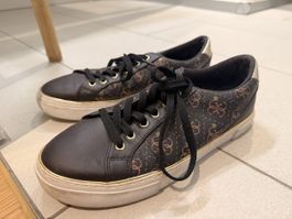 Guess Sneaker braun Grösse 40 guter Zustand