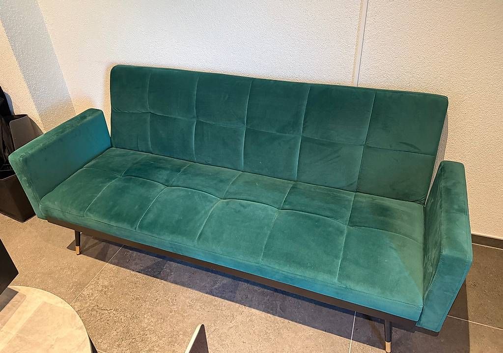 Divani: Schlafsofa grün 2 Stück – Usato da Wittenbach venduto da jan_62zn