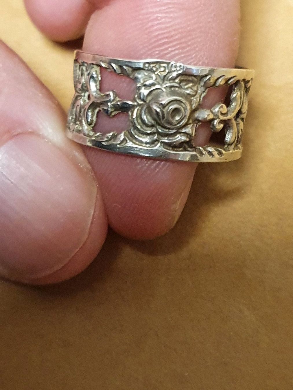 Tovaglioli: Vintage, Designer Servietten-Ringe von – Usato da Wohlen AG venduto da palmsprings 7