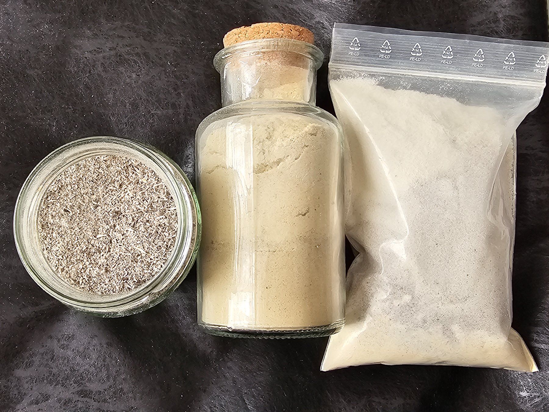 Minerali & Pietre curative: 15x Bernstein im Mini Glas Pulver Splitter Dose Test Deko – Nuovo (secondo la descrizione) da Riedt b. Erlen venduto da Gottestraene 6