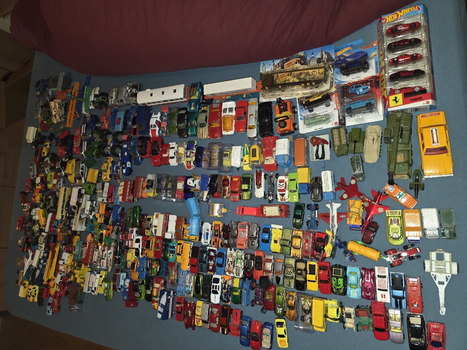 Matchbox Spielzeuge: über 300 Matchbox Hot Wheels Corgi – Gebraucht aus Allschwil von 1902realmadrid 4