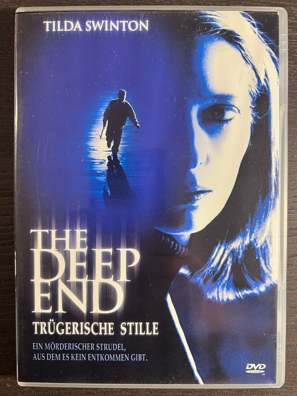 Tutti i DVDs: The Deep End - Trügerische Stille – Usato da Zürich venduto da FilmFreunde