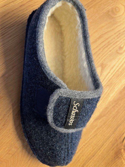 Scarpe da uomo: Schawos Hausschuhe – Usato da Gränichen venduto da Gora4 1