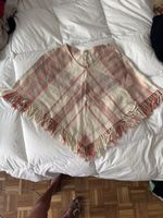 Poncho BURBERRY 100% cachemire écossais - Parfait