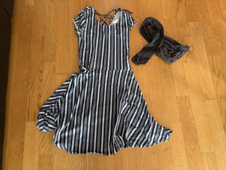 Damen Kleiderpaket Grösse XS