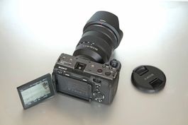 Sony  FX3 mit Obj. F4 / 24-105mm und weiterem Zubehör
