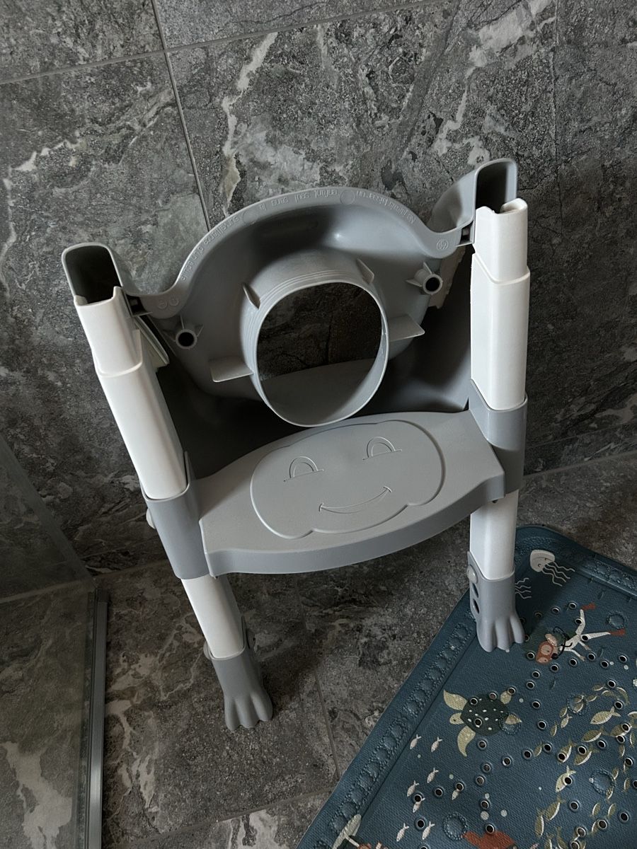 WC: Praktischer Kinder WC Sitz – Usato da Hombrechtikon venduto da Etagere92 2
