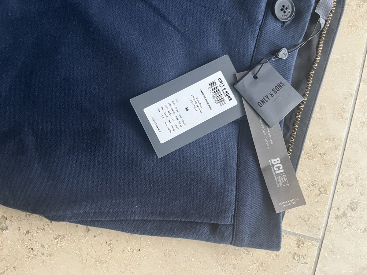 Pantaloni: Only & Sons Navyblau Hose Neu – Nuovo e nell'imballaggio originale da Zollikerberg venduto da LLV 2