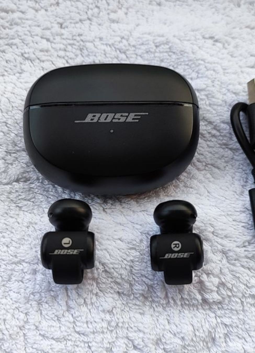 Bose Cuffie: Bose Ultra Earbuds Open Ear Bluetooth Kopfhörer  – Usato da Zollikofen venduto da zar_j67f 4