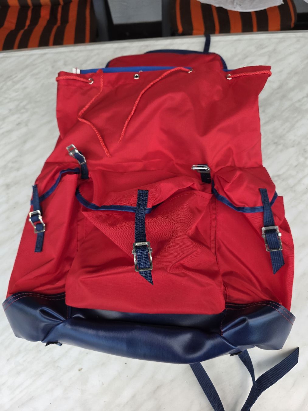 Zaini: Backpack red blue nylon imitation leather details. – Nuovo (secondo la descrizione) da Hinwil venduto da Ehretstock8 3