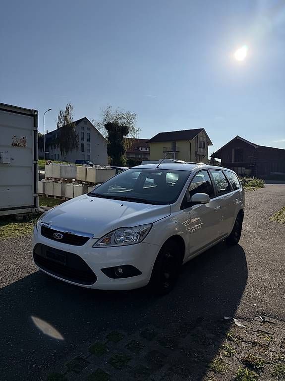 Autos: Ford Focus 1.6 16V – Gebraucht aus Koblenz von adoo123