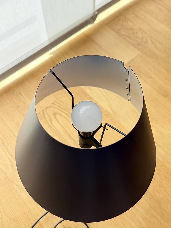 Lampen: Luceplan Costanzina Tischleuchte – Gebraucht aus St. Gallen von JSondi 3